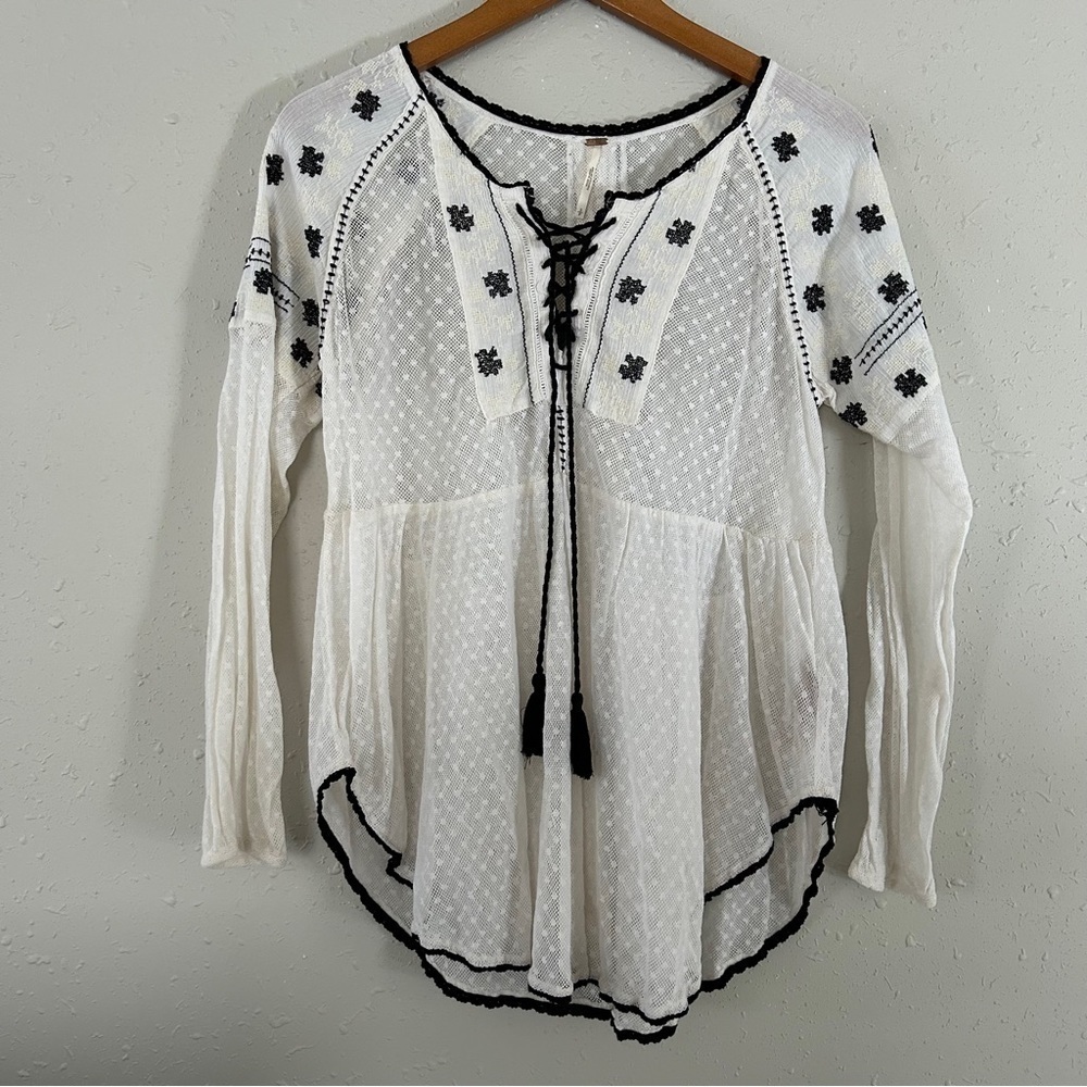 Free People White Black Floral Flowy Boho Bohemian Blouse Small